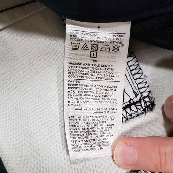 Old Navy NWT Green Plaid High-Rise Pixie Pants Women's Size 8 Never Fade - Picture 8 of 9